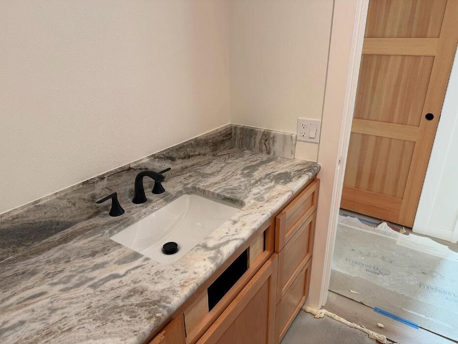 Images NorthWest Granite & Flooring