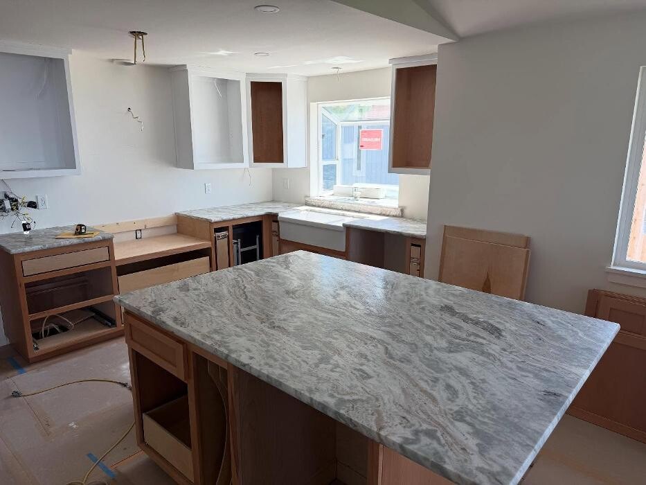 Images NorthWest Granite & Flooring