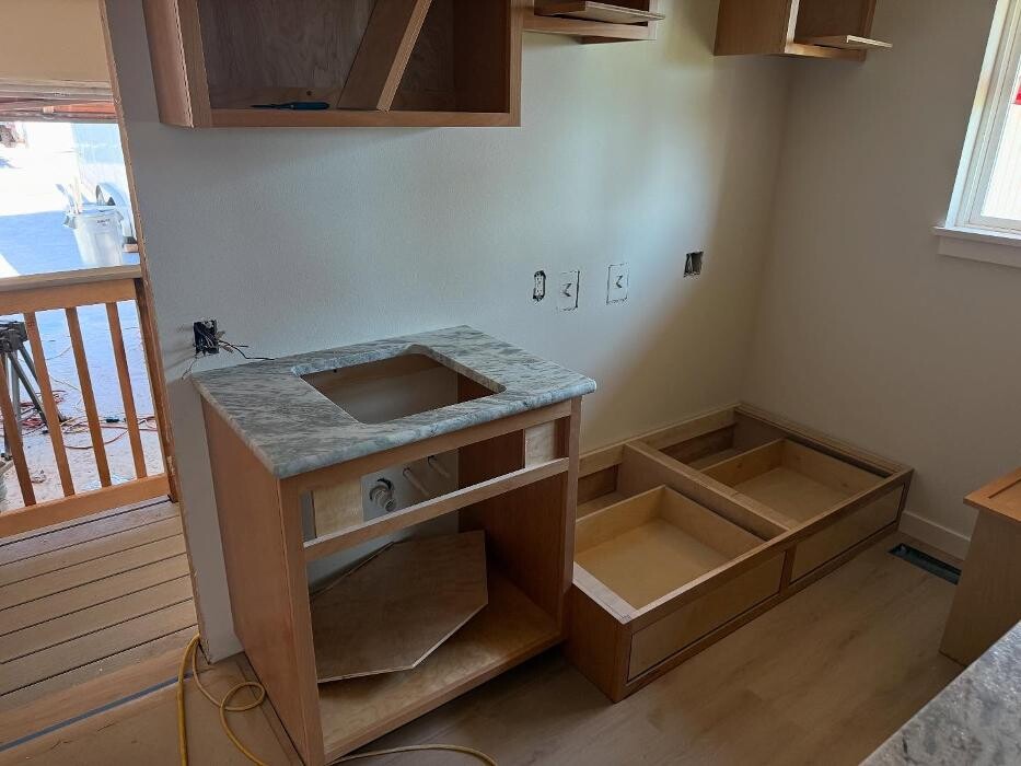 Images NorthWest Granite & Flooring
