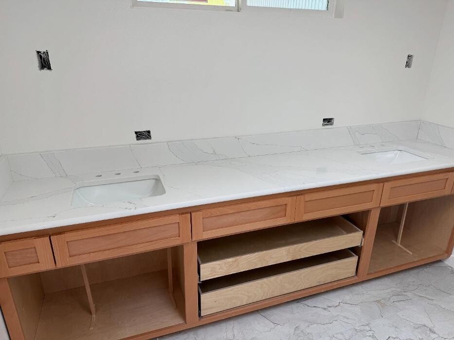 Images NorthWest Granite & Flooring