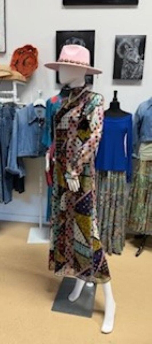 Images Mercer Street Chic Boutique & Art Gallery