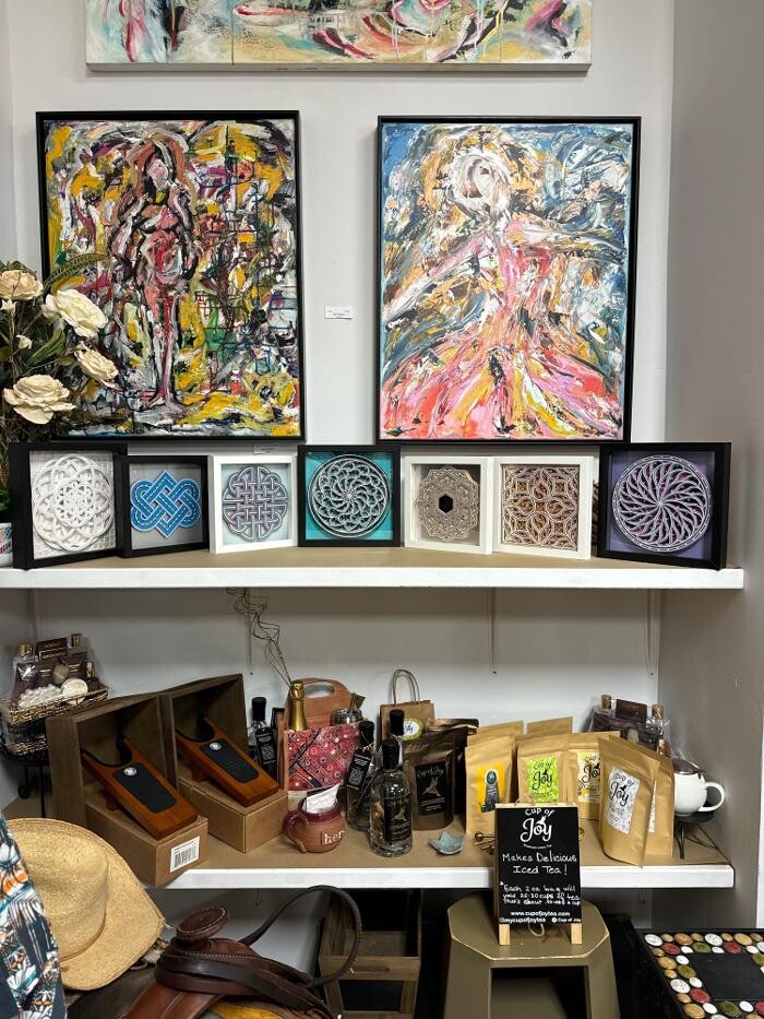 Images Mercer Street Chic Boutique & Art Gallery