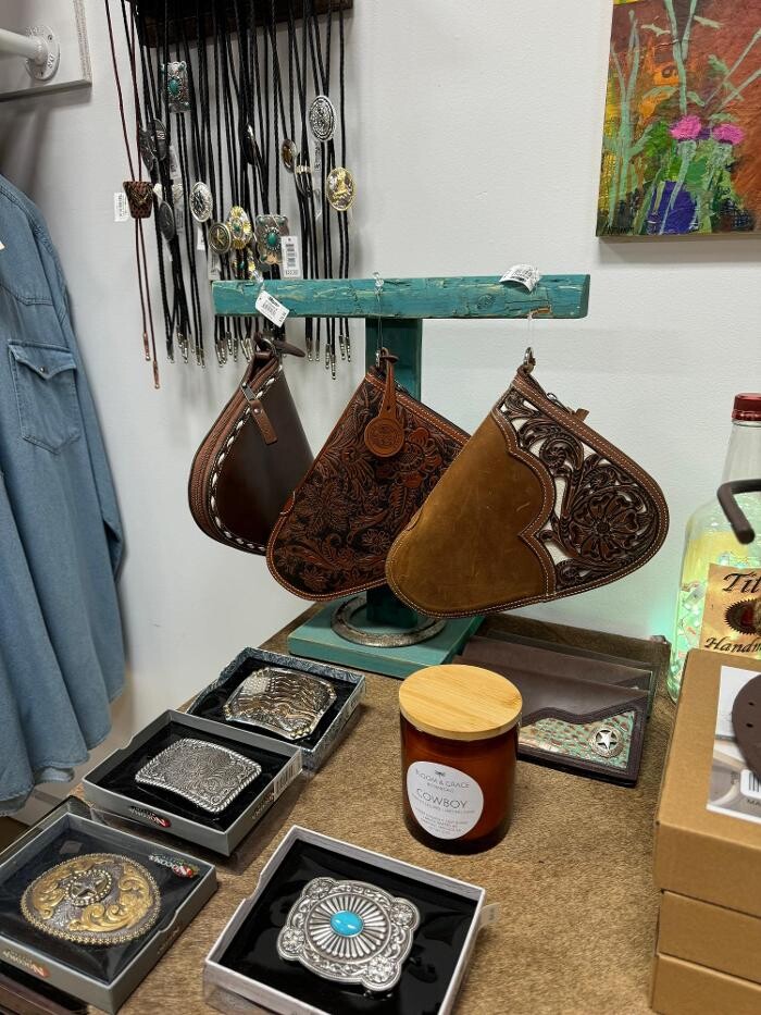 Images Mercer Street Chic Boutique & Art Gallery