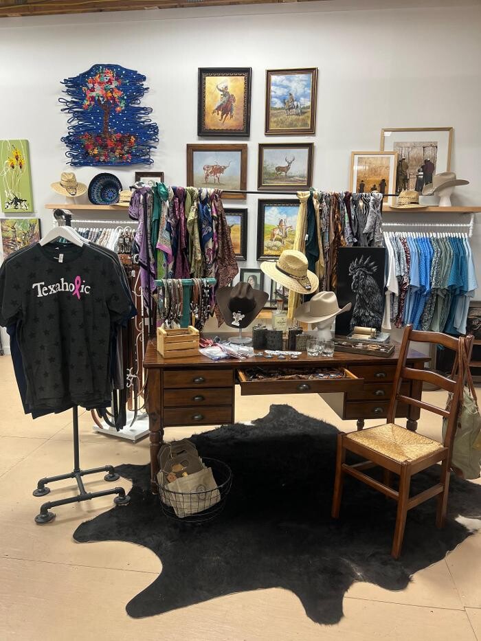 Images Mercer Street Chic Boutique & Art Gallery