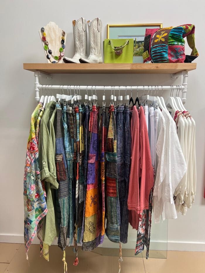 Images Mercer Street Chic Boutique & Art Gallery