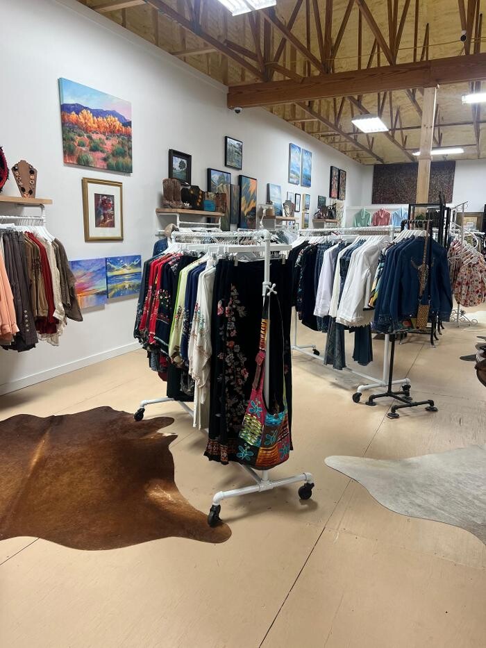 Images Mercer Street Chic Boutique & Art Gallery
