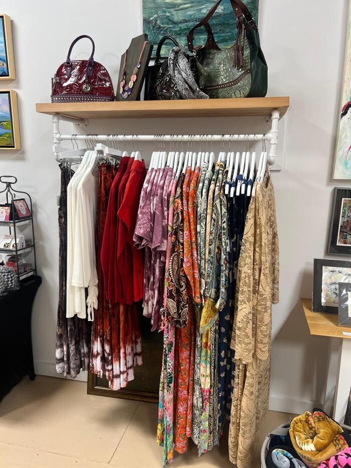 Images Mercer Street Chic Boutique & Art Gallery