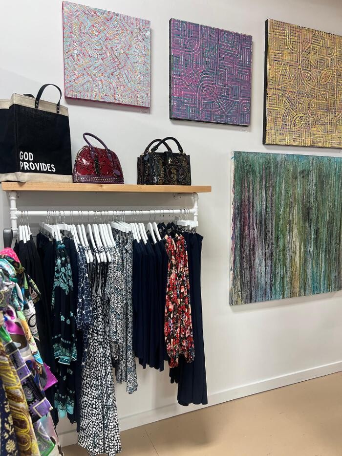 Images Mercer Street Chic Boutique & Art Gallery