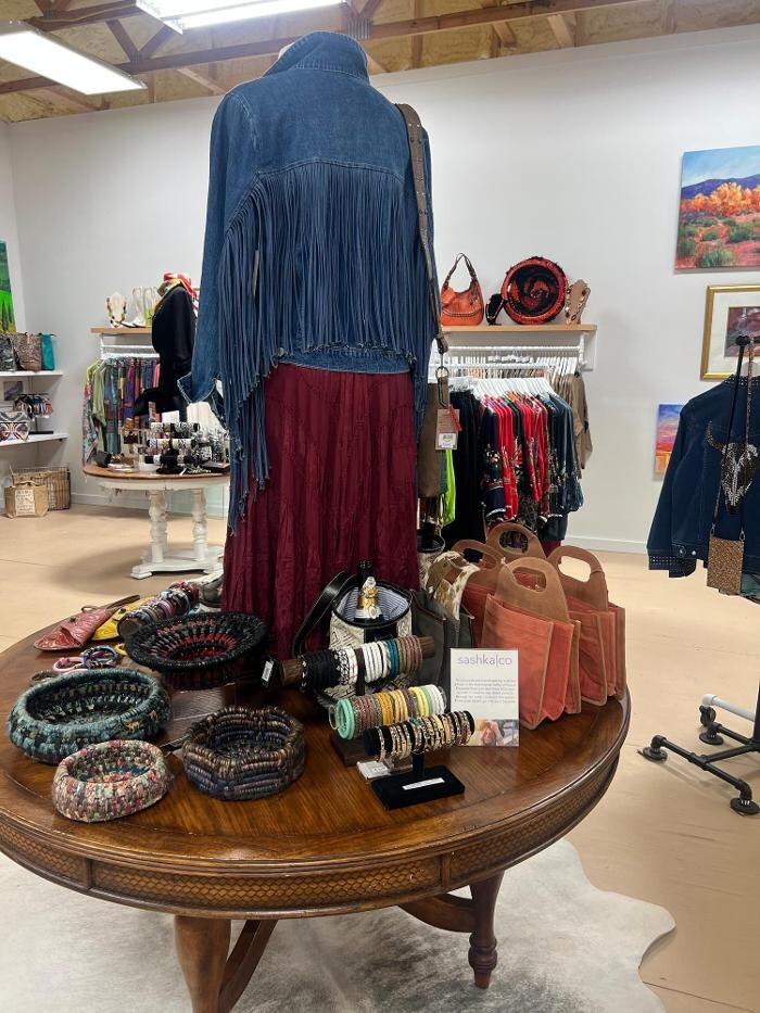 Images Mercer Street Chic Boutique & Art Gallery
