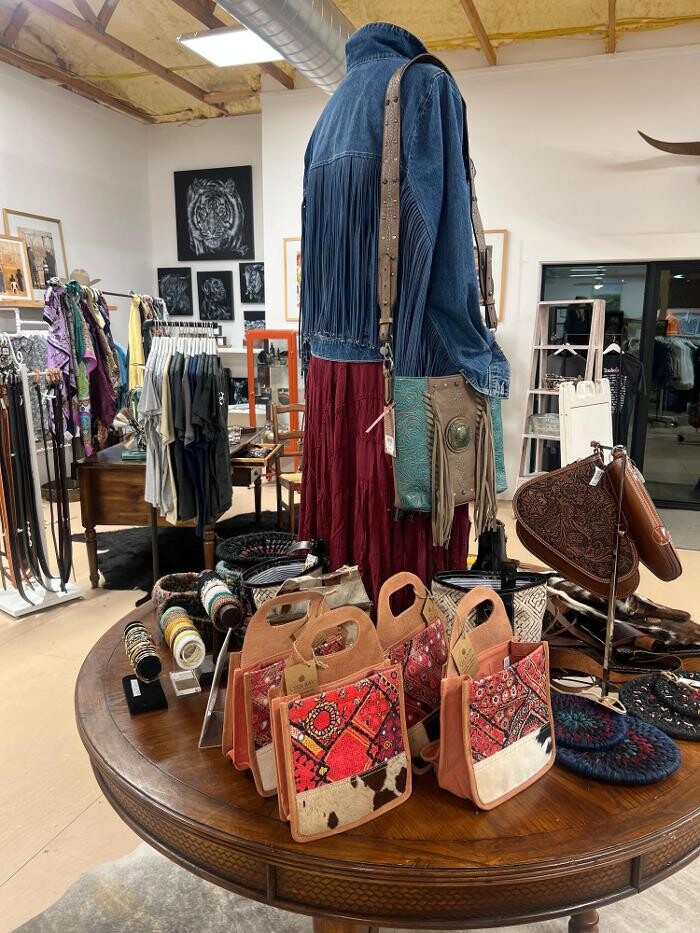 Images Mercer Street Chic Boutique & Art Gallery