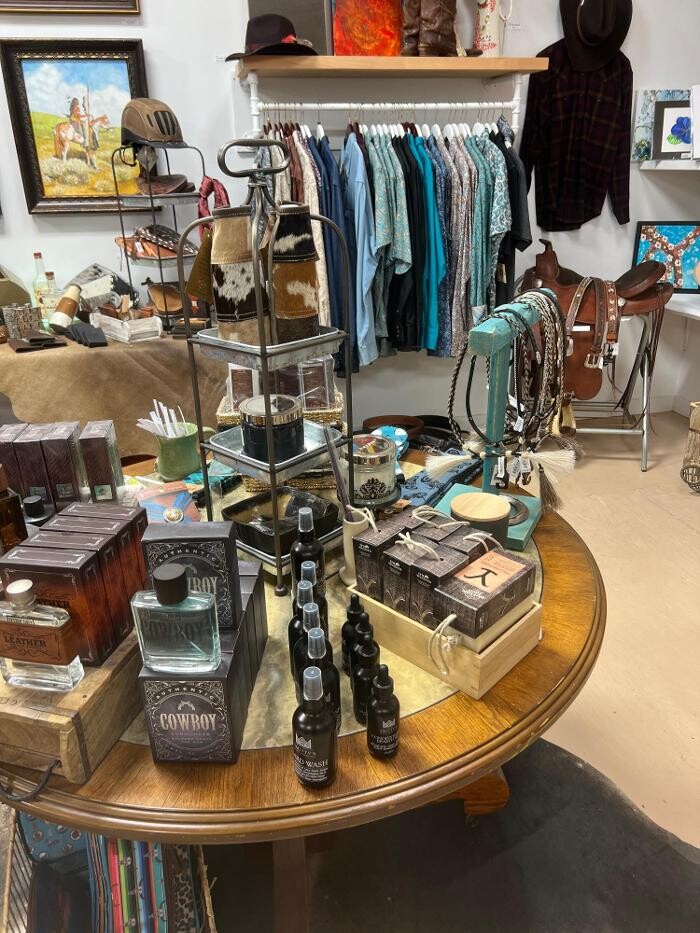 Images Mercer Street Chic Boutique & Art Gallery