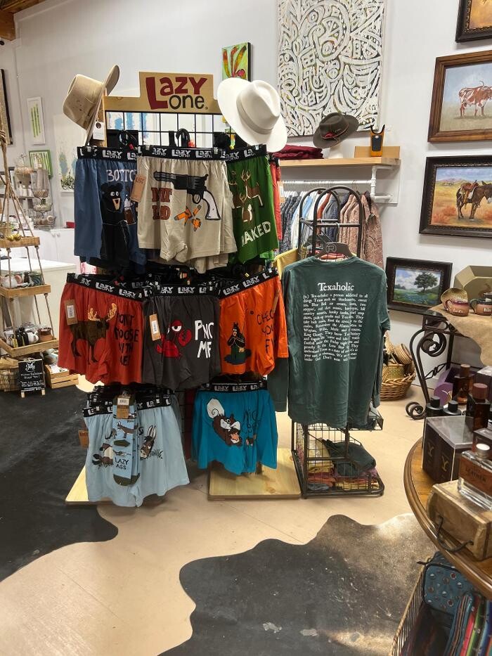 Images Mercer Street Chic Boutique & Art Gallery