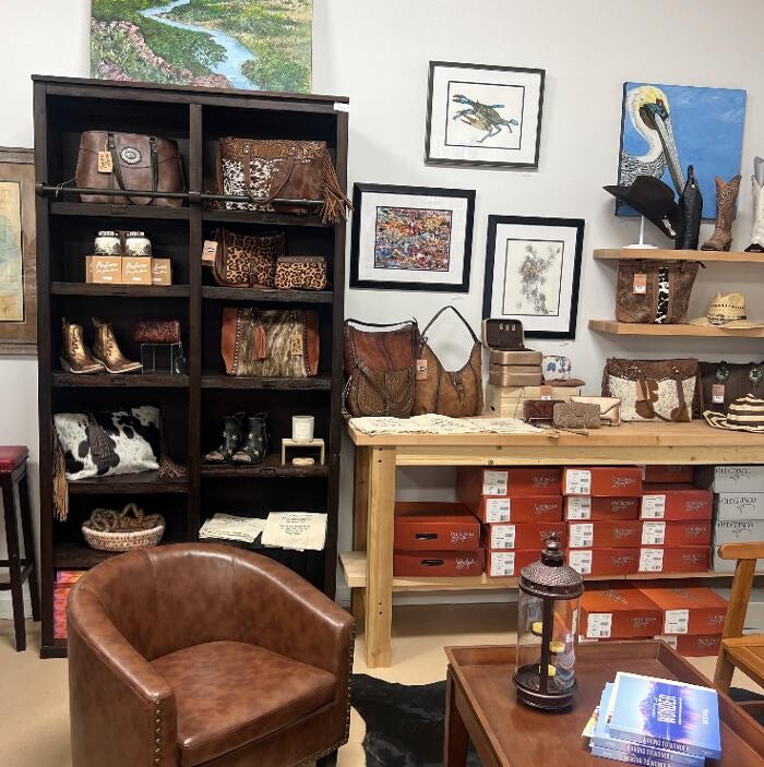 Images Mercer Street Chic Boutique & Art Gallery