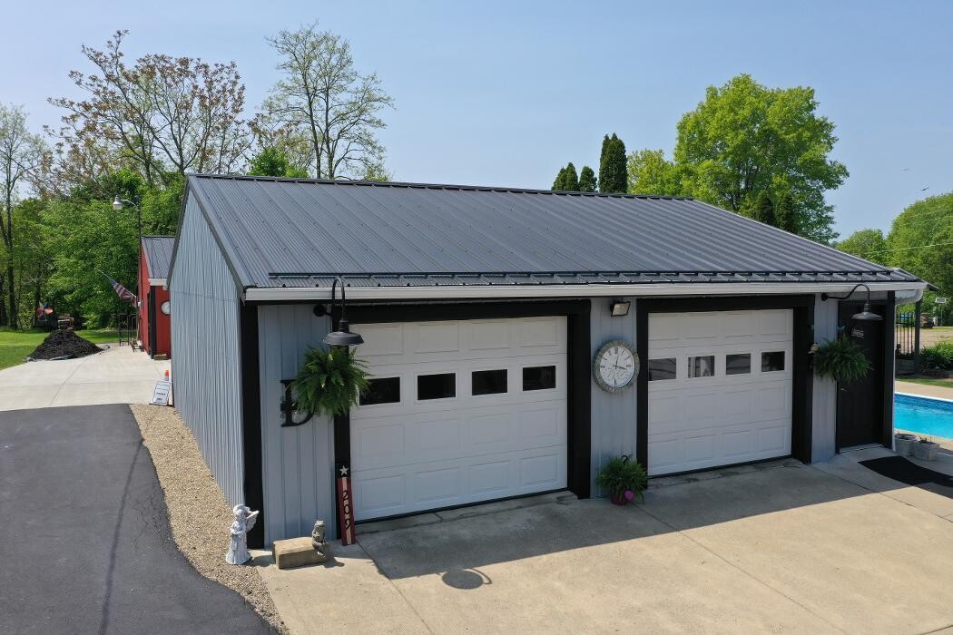 Images World Class Roofing LLC