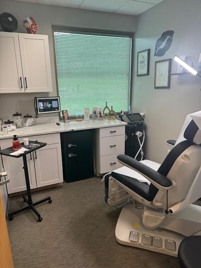 Images Foothills Integrated Health & Aesthetics