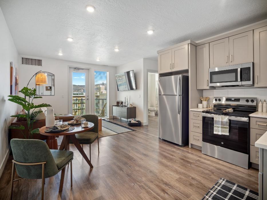 Images Tradition Pointe Apartments