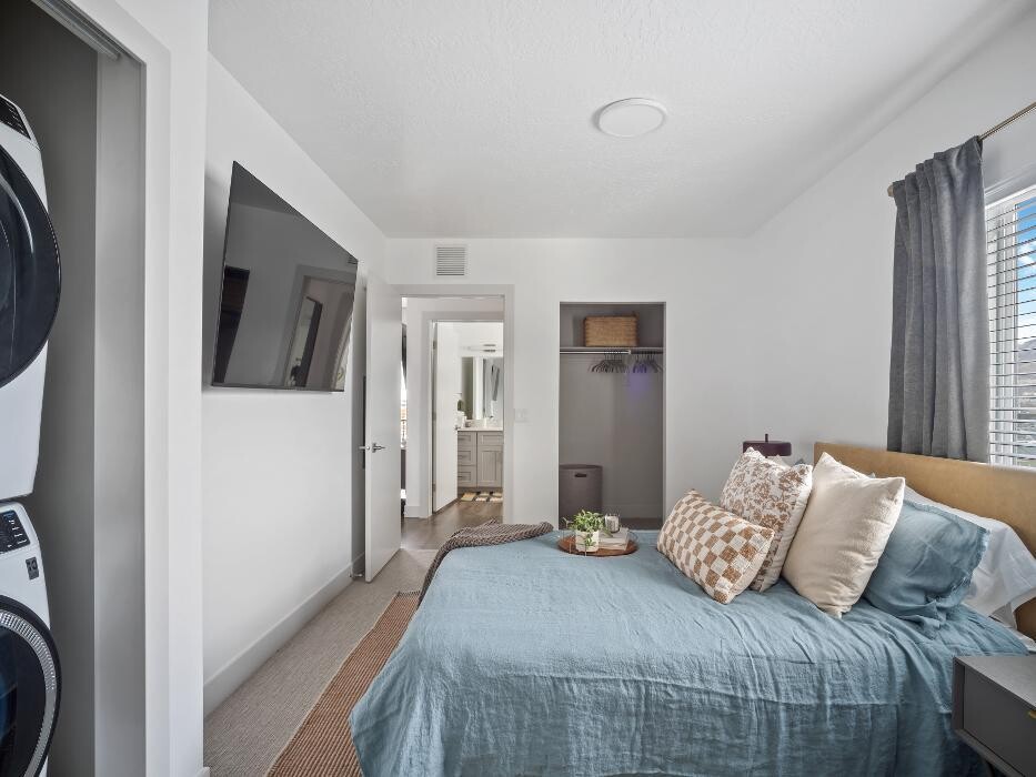 Images Tradition Pointe Apartments