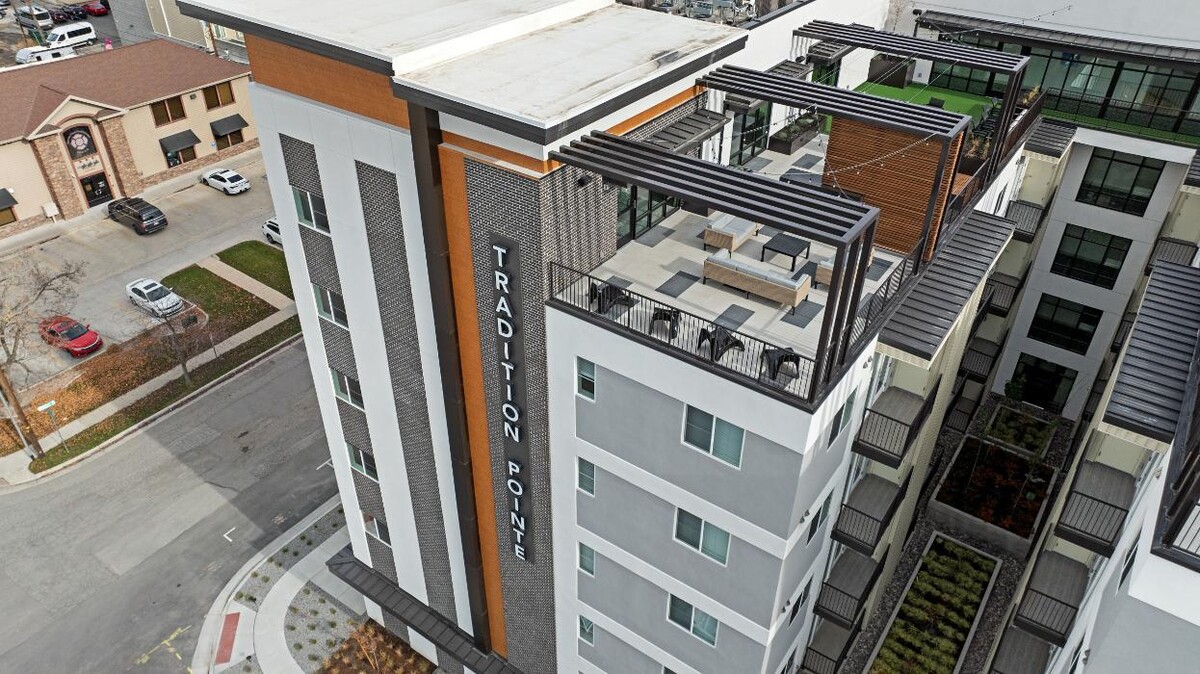 Images Tradition Pointe Apartments