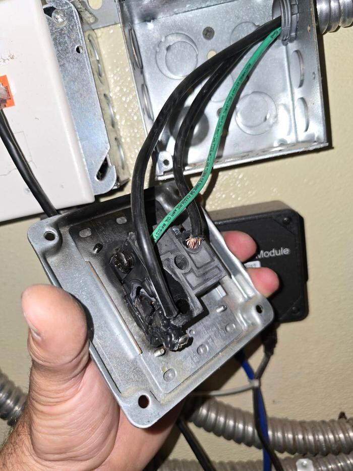 Images Martin Electrical & Lighting Inc