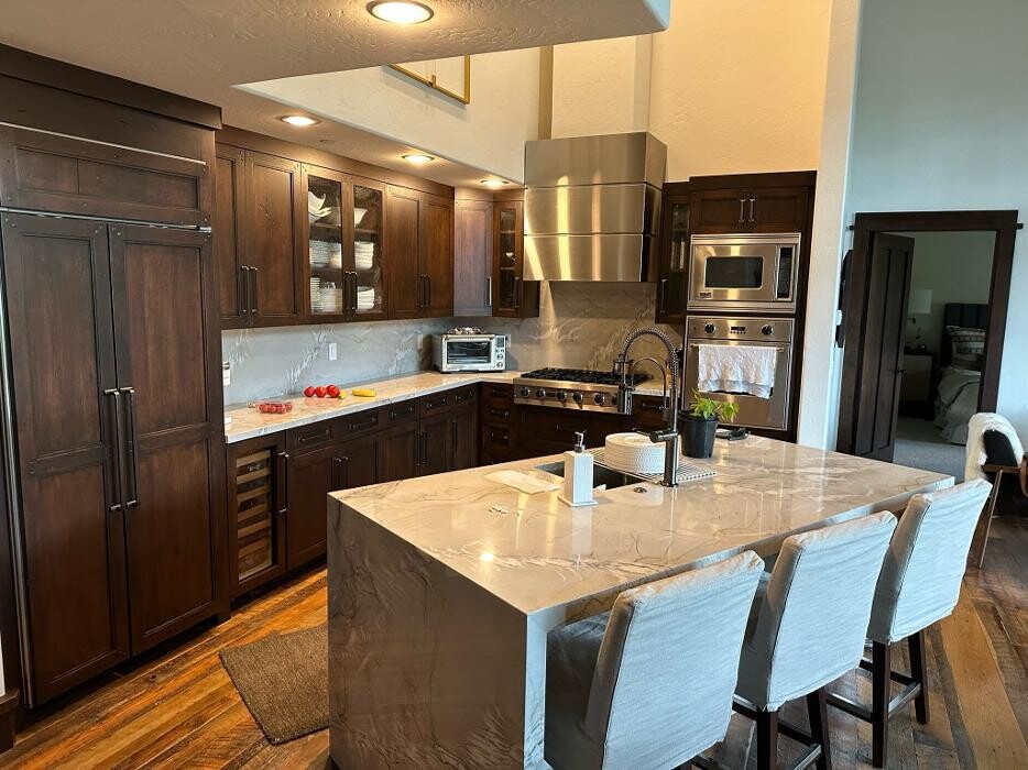 Images Mountain Premier Builders & Design