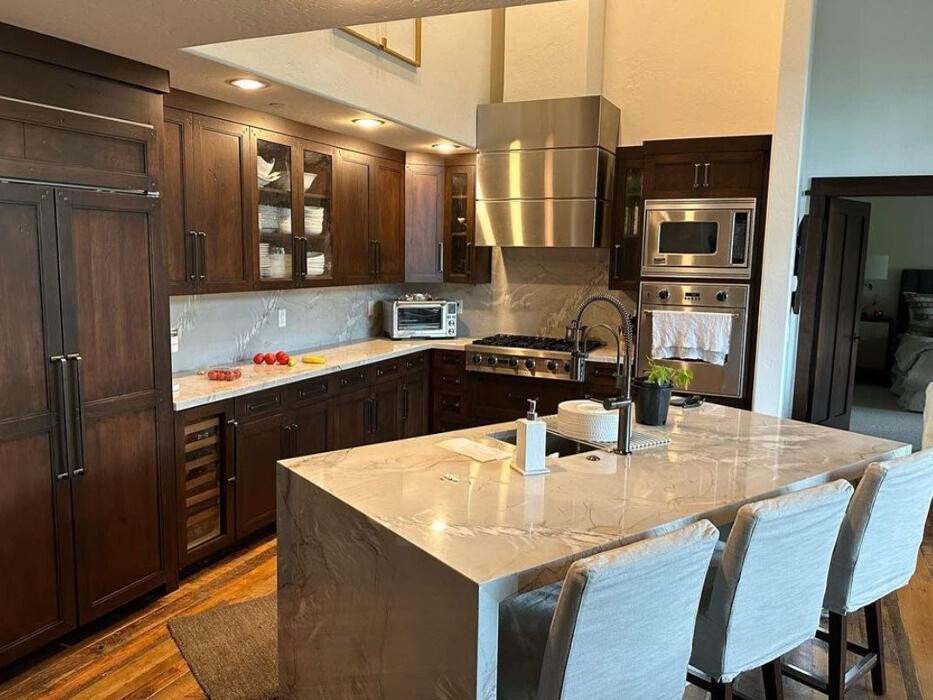 Images Mountain Premier Builders & Design