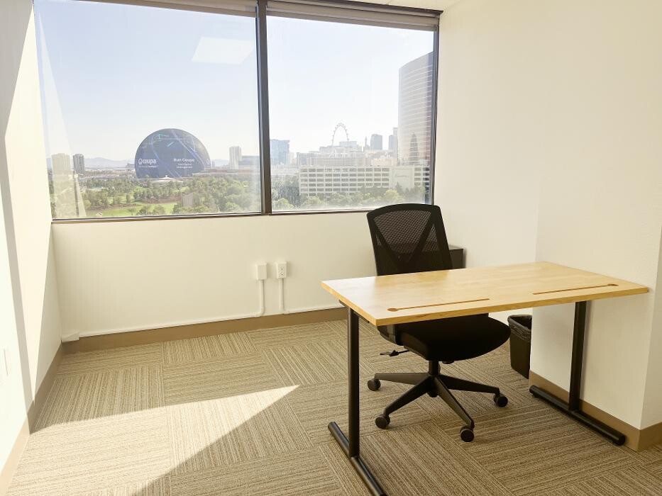 Images Regus Convention Center Dr