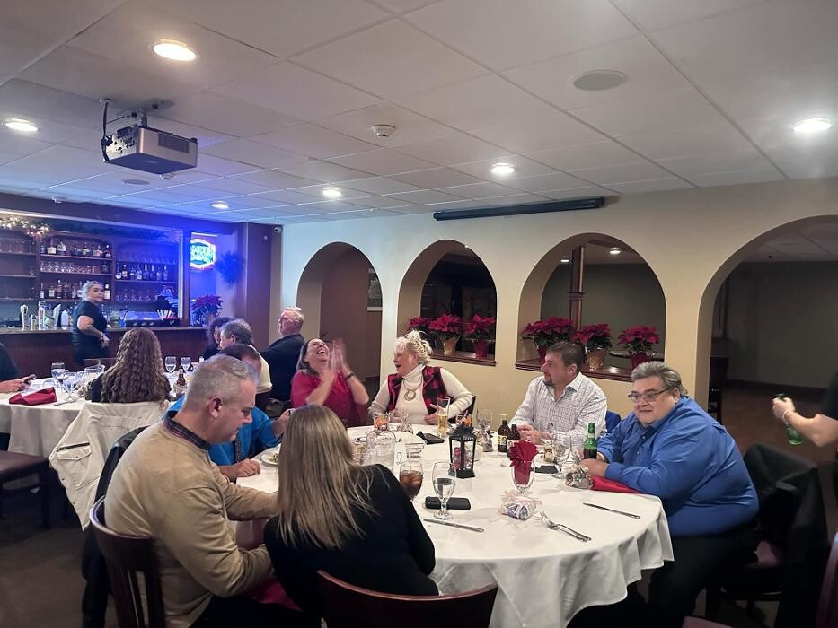 Images Century 21 Select Group, Lake Region of the Poconos