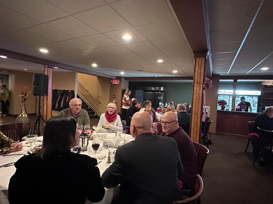 Images Century 21 Select Group, Lake Region of the Poconos