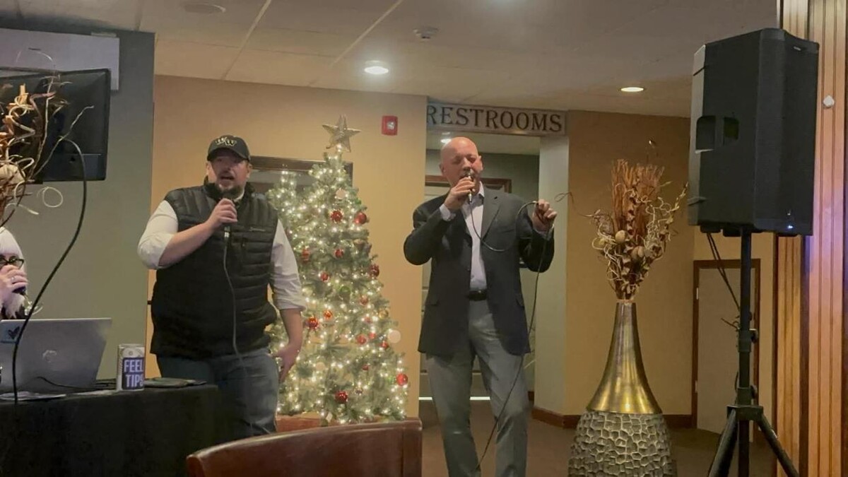 Images Century 21 Select Group, Lake Region of the Poconos