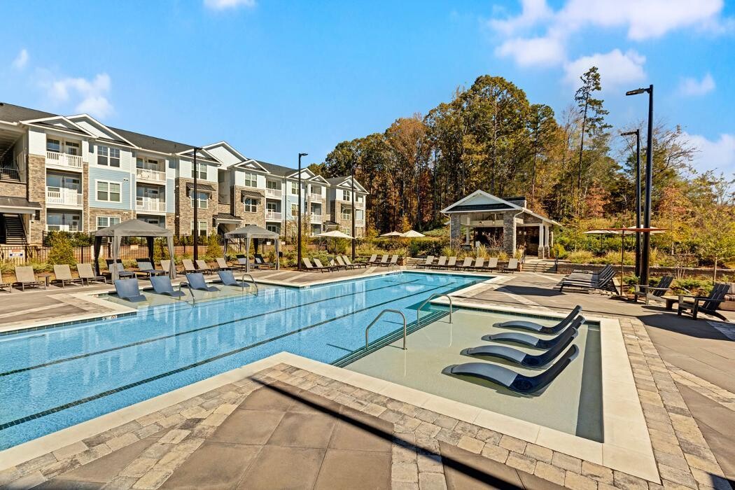 Images Argento at Kellswater Bridge Apartments