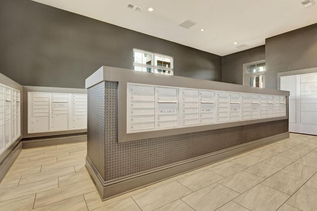 Images Argento at Kellswater Bridge Apartments