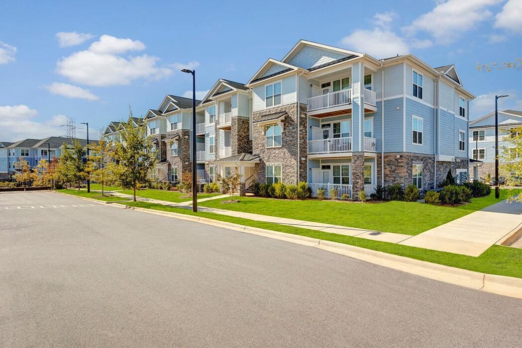 Images Argento at Kellswater Bridge Apartments