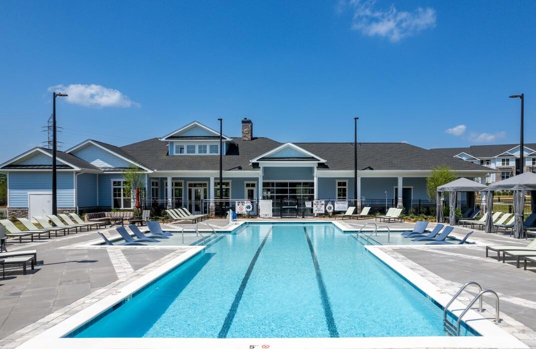 Images Argento at Kellswater Bridge Apartments