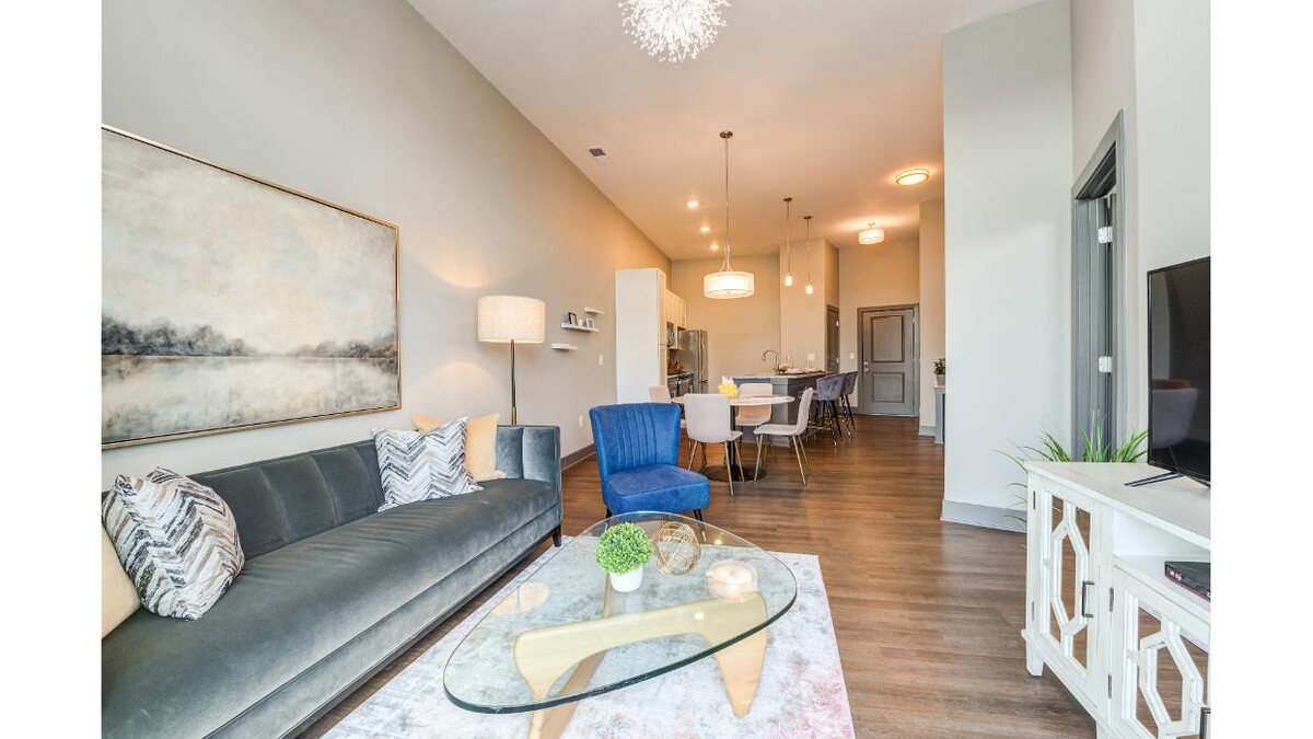 Images VER at Proscenium Apartments