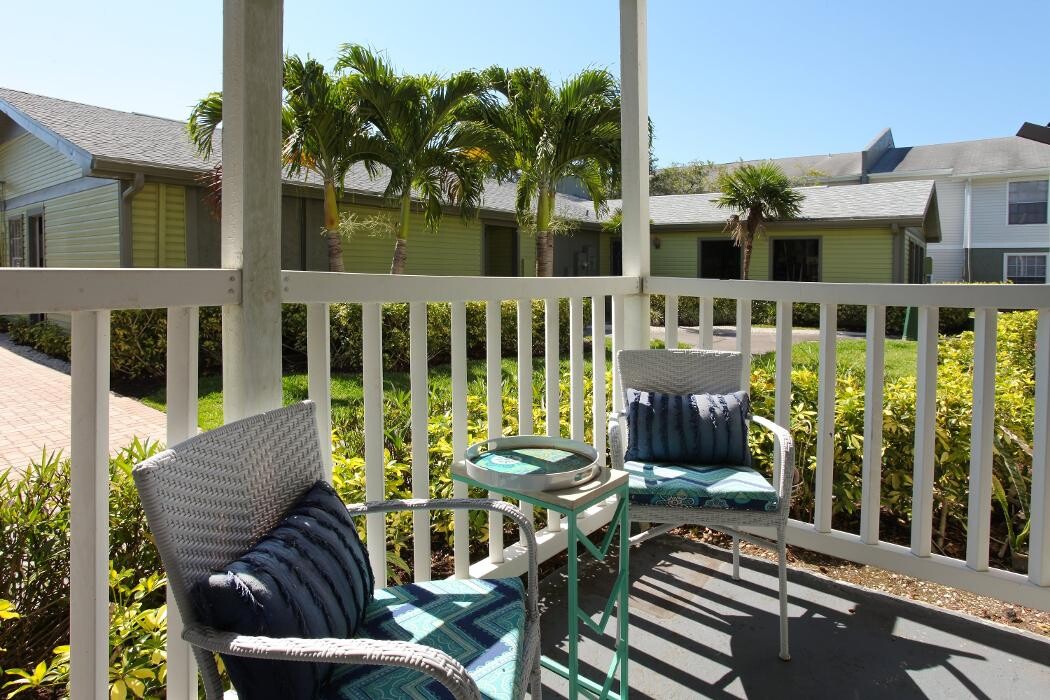 Images Mystic Bay Apartments