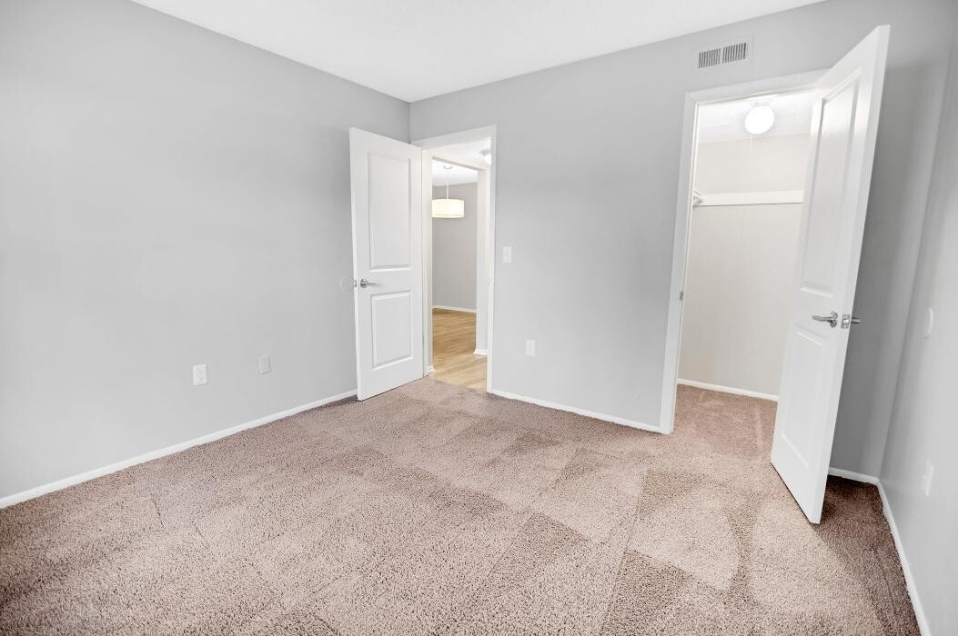 Images Mystic Bay Apartments