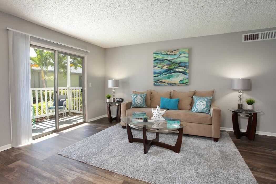 Images Mystic Bay Apartments