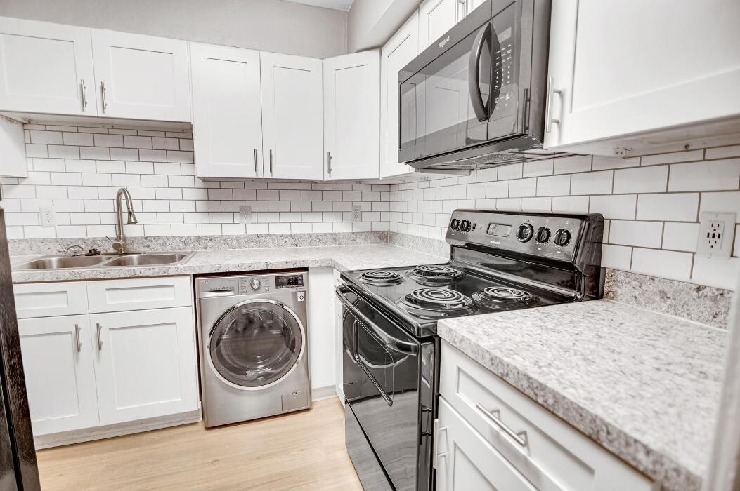 Images Mystic Bay Apartments