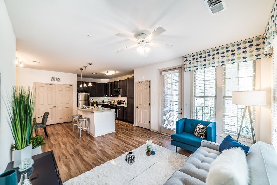 Images The Moderne at Providence Apartments