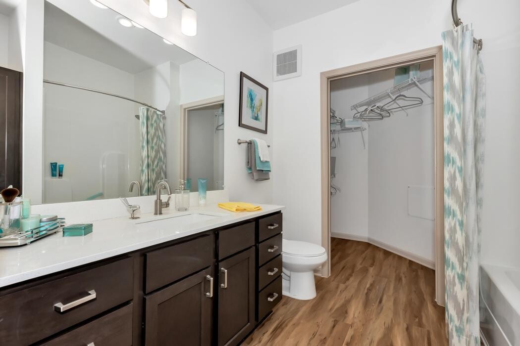 Images The Moderne at Providence Apartments