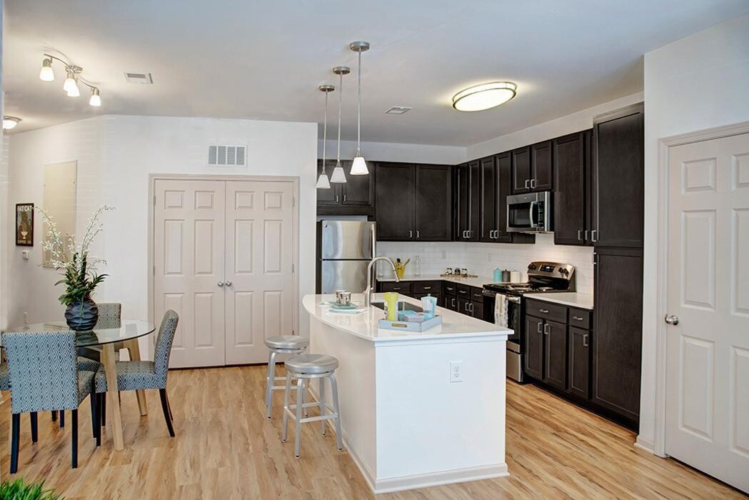 Images The Moderne at Providence Apartments