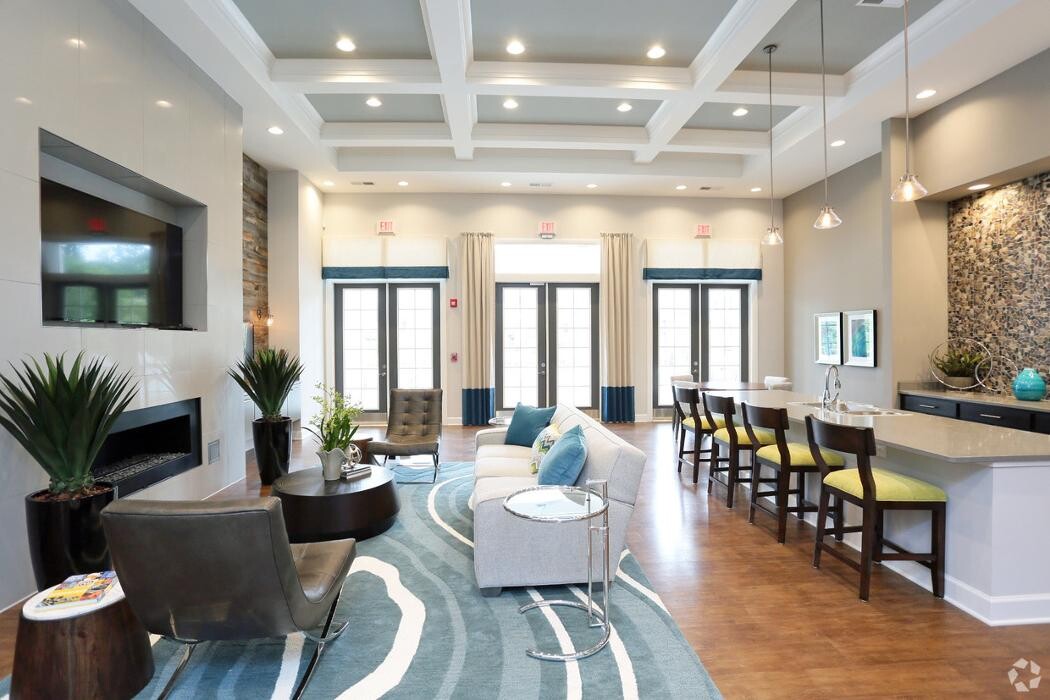 Images The Moderne at Providence Apartments