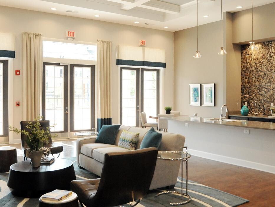 Images The Moderne at Providence Apartments