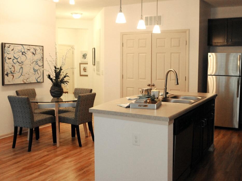 Images The Moderne at Providence Apartments