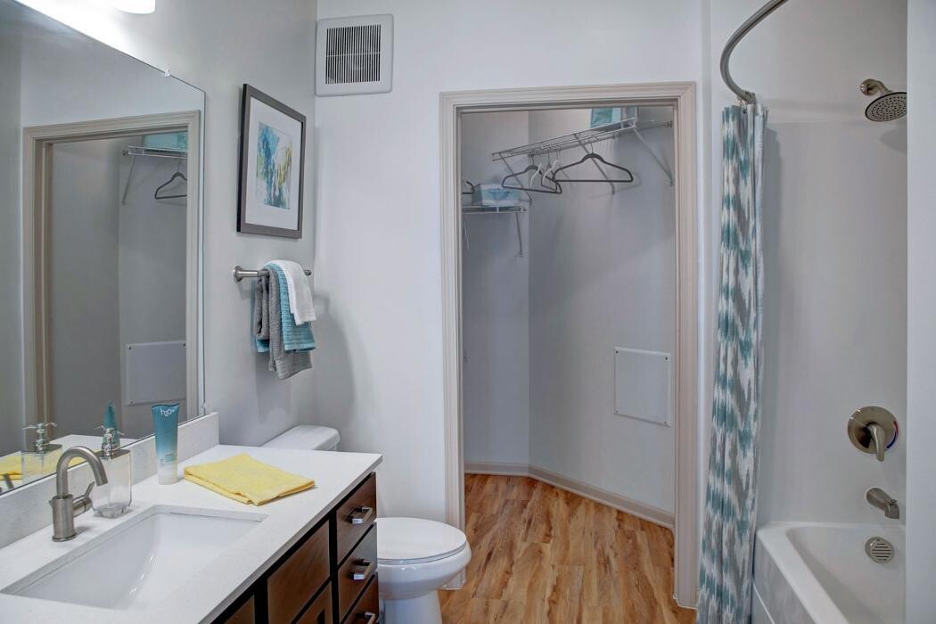 Images The Moderne at Providence Apartments