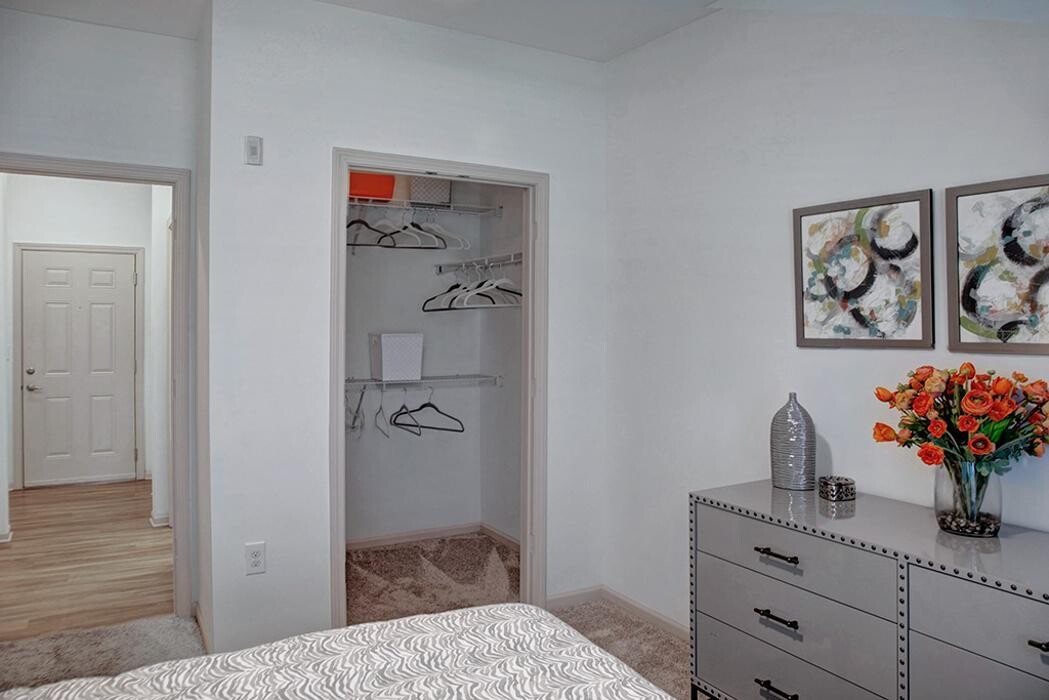 Images The Moderne at Providence Apartments