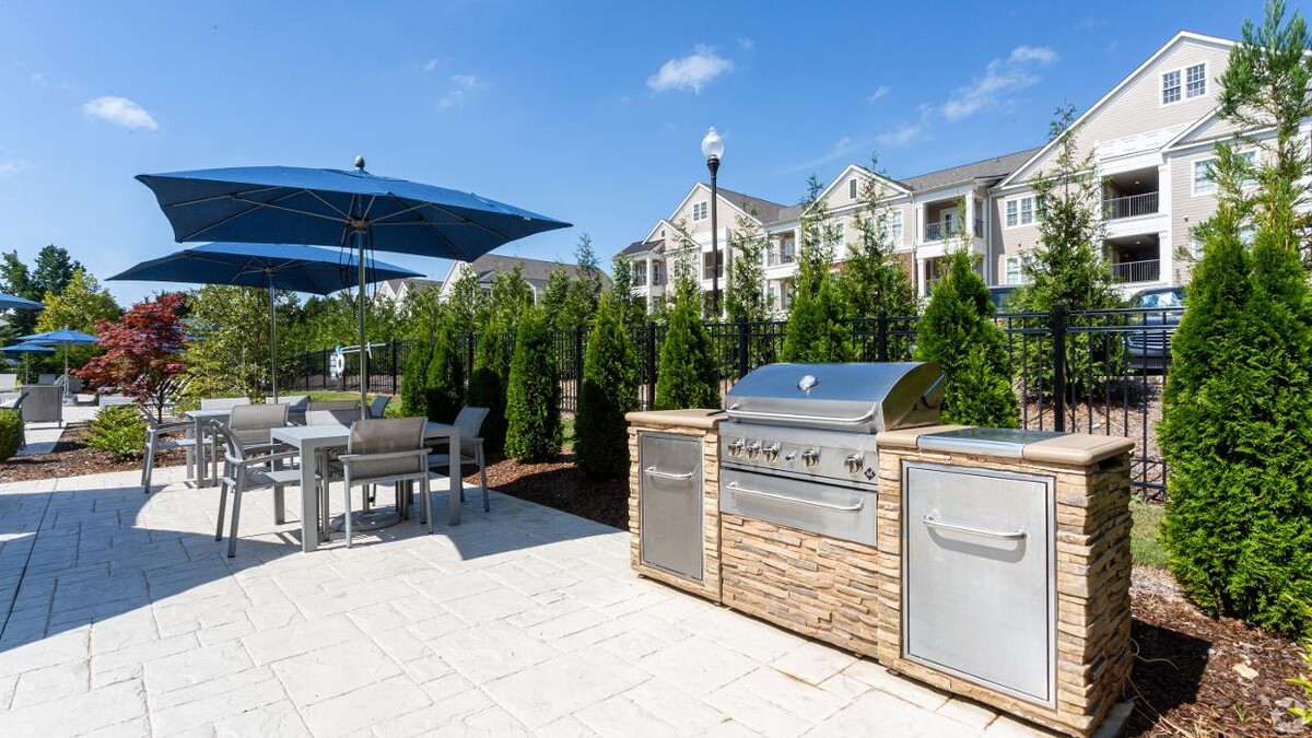 Images The Moderne at Providence Apartments