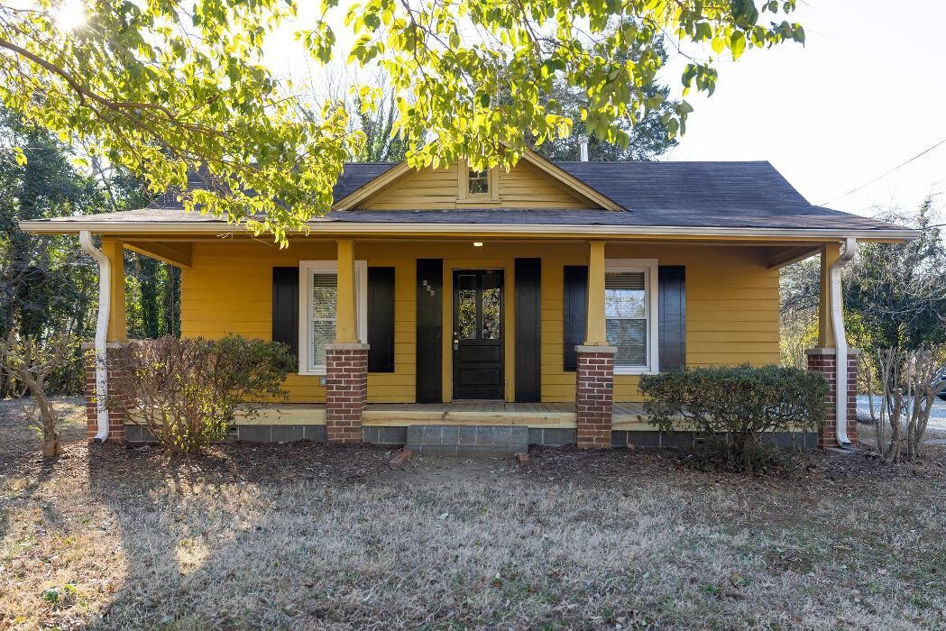 Images Gates Management & Realty