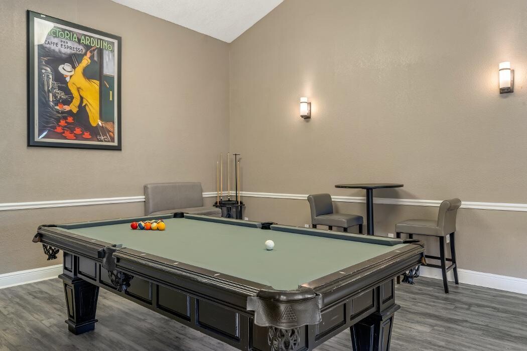 Images Waterchase Apartments