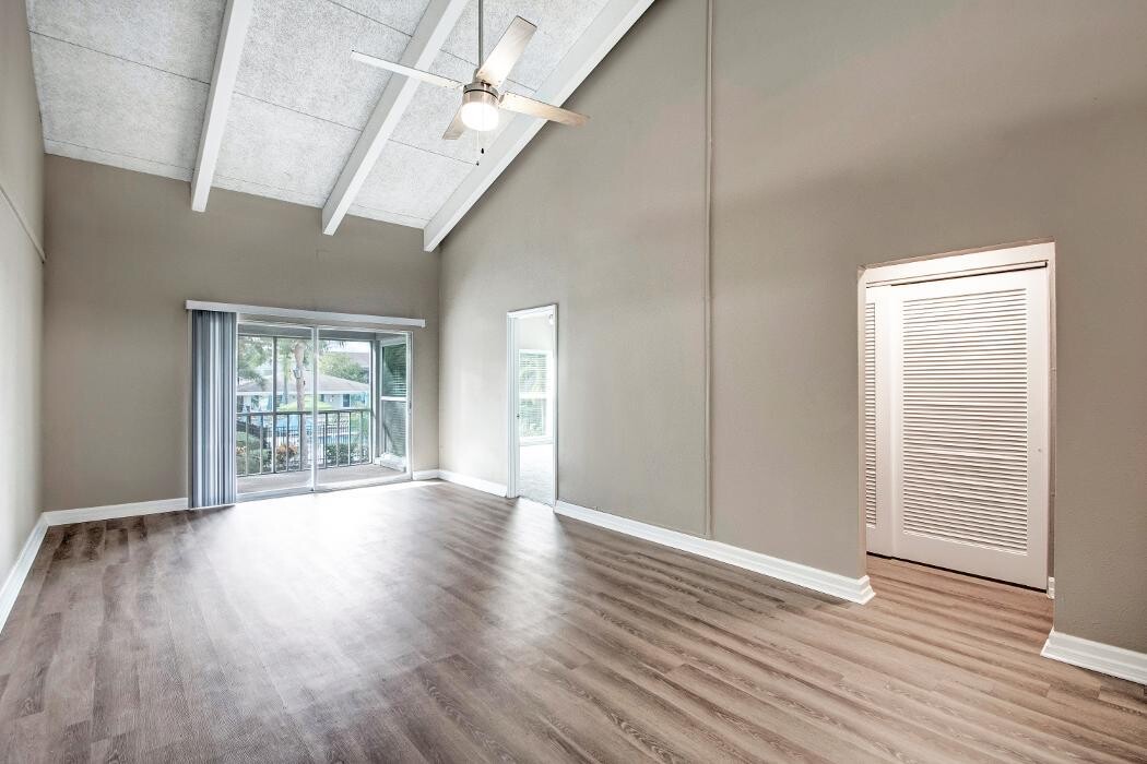 Images Waterchase Apartments